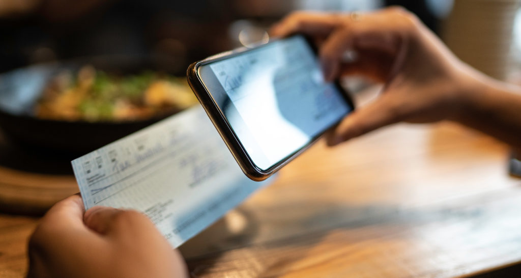 deposting check with phone-internal image